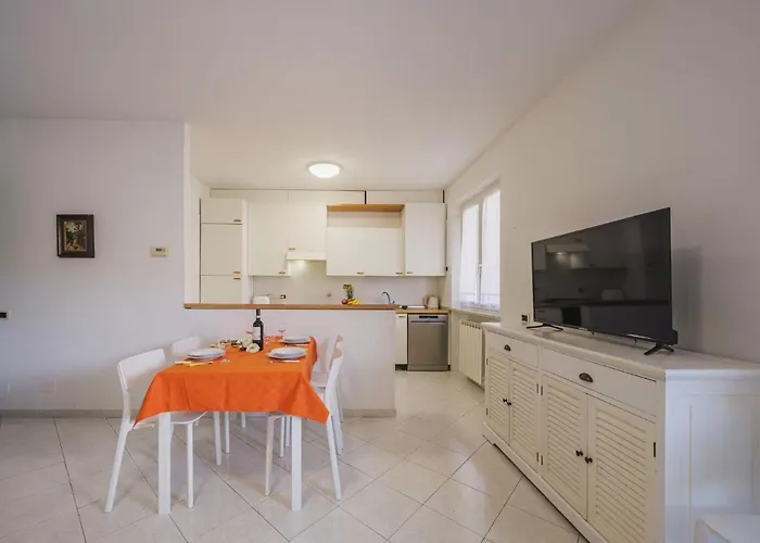 Lucerna Due-3 By Interhome * Амелия
