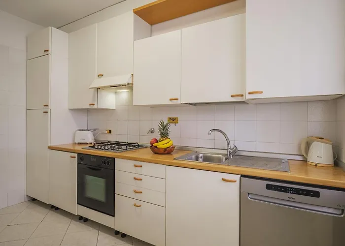 Lucerna Due-3 By Interhome * Амелия