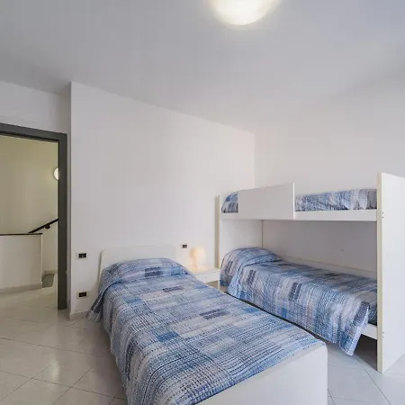 Holiday home Lucerna Due-3 By Interhome